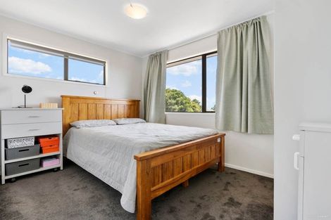 Photo of property in 4 Wesleydale Place, Papakura, 2110