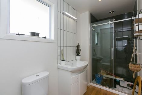 Photo of property in 205 King Road, Inglewood, 4386