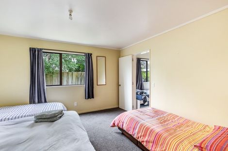 Photo of property in 2/11 Kereru Street, Two Mile Bay, Taupo, 3330