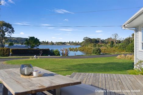 Photo of property in 40 Pepe Road, Tairua, 3508