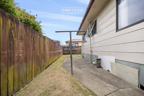 Photo of property in 2/4 Colin Street, Mangere, Auckland, 2022