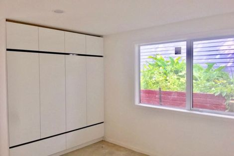 Photo of property in 10 Kereru Street, Henderson, Auckland, 0612