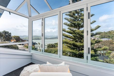 Photo of property in 11 The Anchorage, Whitby, Porirua, 5024