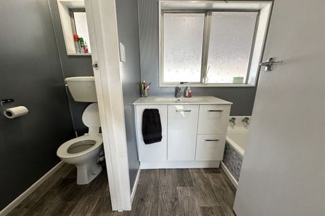 Photo of property in 2/64 Glengarry Crescent, Glengarry, Invercargill, 9810