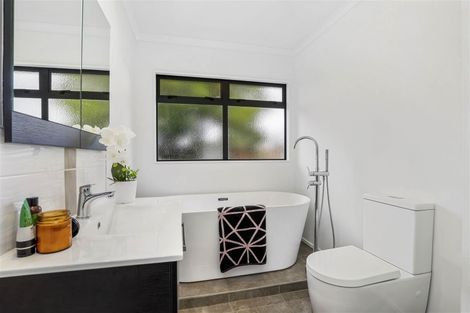 Photo of property in 61 Diomede Glade, Flagstaff, Hamilton, 3210