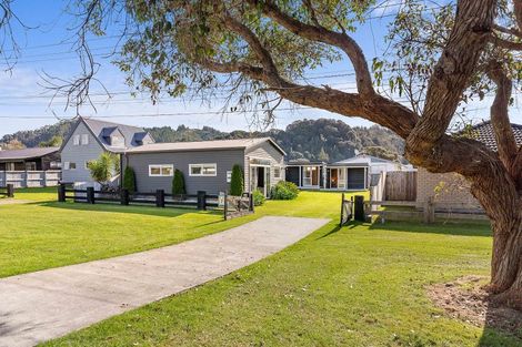 Photo of property in 217 Port Road, Whangamata, 3620