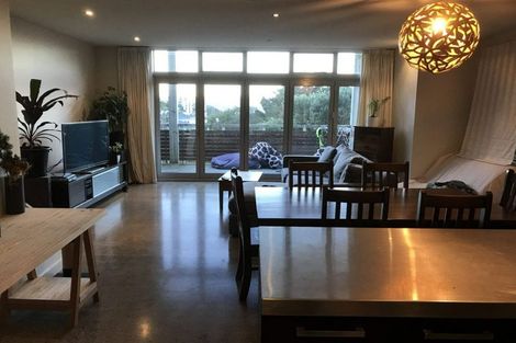 Photo of property in 1/59 Mortimer Terrace, Brooklyn, Wellington, 6021