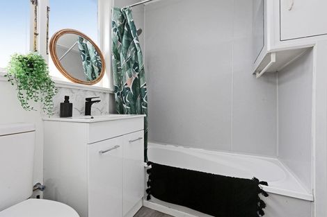 Photo of property in 221a Taradale Road, Pirimai, Napier, 4112