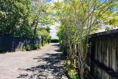 Photo of property in 1/90 Titirangi Road, New Lynn, Auckland, 0600