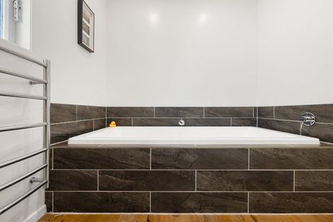 Photo of property in 70 Houchens Road, Glenview, Hamilton, 3206