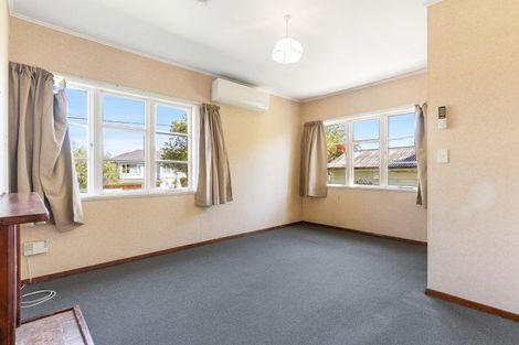 Photo of property in 23 Clarence Road, Northcote Point, Auckland, 0627