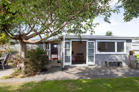 Photo of property in 263 Kennedy Road, Onekawa, Napier, 4110