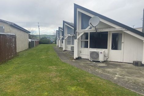Photo of property in 1-5/7 Charlton Lane, Gore, 9710