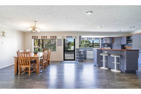 Photo of property in 242 Oreti Road, Otatara, Invercargill, 9879