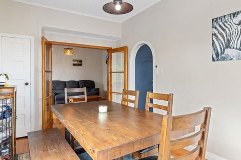 Photo of property in 32 Gilchrist Street, Te Aroha, 3320