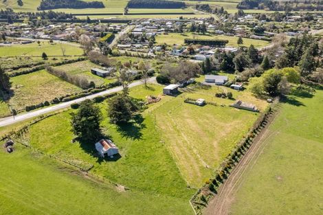 Photo of property in 36 Bridge Street, Coalgate, 7673