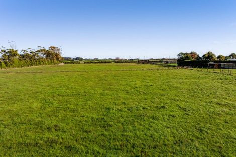 Photo of property in 84 Mawhitiwhiti Road, Normanby, Hawera, 4675
