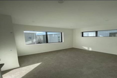 Photo of property in 72 Bellbird Street, Papakura, 2110