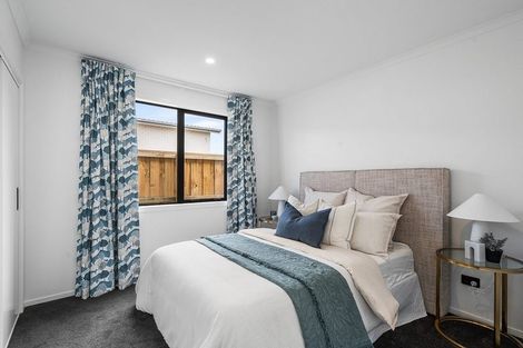 Photo of property in 14 Beveridge Road, One Tree Point, 0118