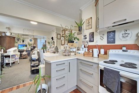 Photo of property in 11 Coulter Road, Owhata, Rotorua, 3010