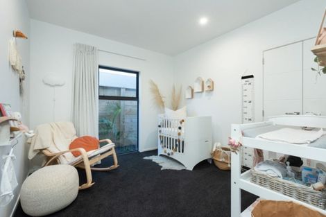 Photo of property in 15 Awatira Drive, Papamoa Beach, Papamoa, 3118