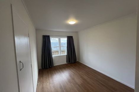 Photo of property in 12 Mack Place, Red Hill, Papakura, 2110