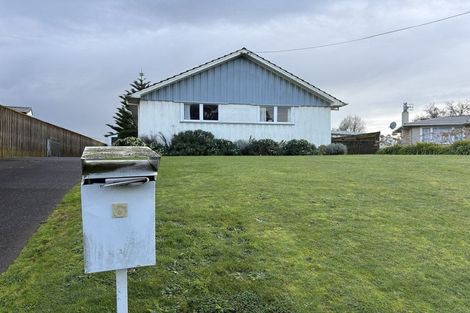 Photo of property in 6 Taumaihi Street, Bulls, 4818