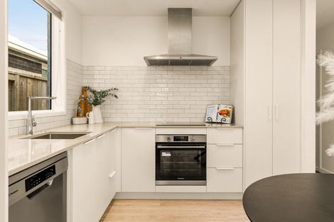 Photo of property in 5 Oioi Lane, Poike, Tauranga, 3112