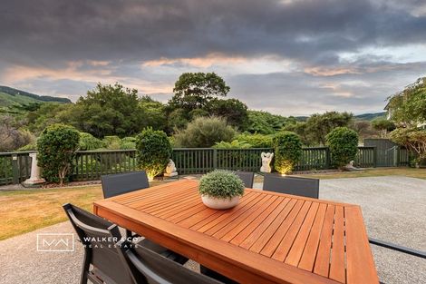 Photo of property in 65 Percy Kinsman Crescent, Riverstone Terraces, Upper Hutt, 5018