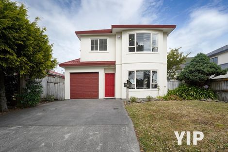 Photo of property in 17 Sim Street, Johnsonville, Wellington, 6037
