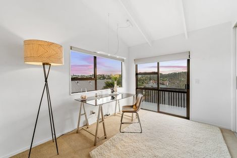 Photo of property in 2/331 Beach Road, Campbells Bay, Auckland, 0630