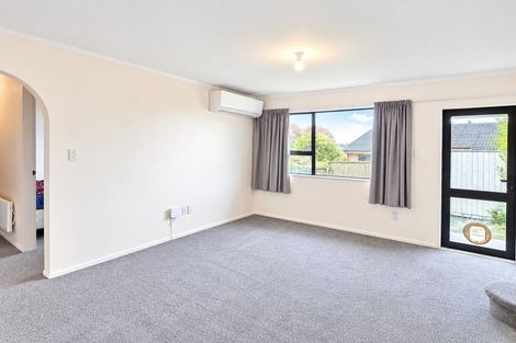 Photo of property in 3 Te Maku Grove, Waikanae, 5036