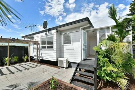 Photo of property in 33b Springs Road, Parakai, 0830
