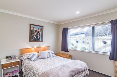 Photo of property in 7 Datum Way, Paraparaumu, 5032