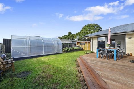 Photo of property in 4 Ellesmere Avenue, Bell Block, New Plymouth, 4312