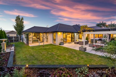 Photo of property in 21 Bernice Crescent, Yaldhurst, Christchurch, 8042