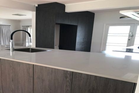 Photo of property in 317 River Road, Claudelands, Hamilton, 3214