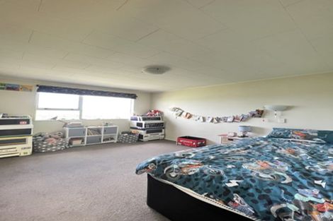 Photo of property in 5 Thurso Grove, Papakowhai, Porirua, 5024