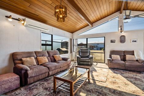 Photo of property in 6 Muricata Avenue, Mount Maunganui, 3116