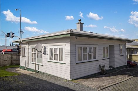 Photo of property in 11 Selwyn Avenue, Avenues, Whangarei, 0110