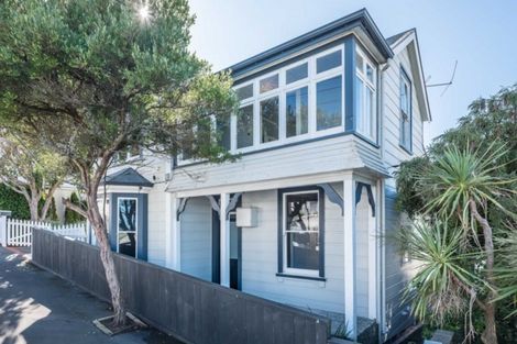 Photo of property in 6 Newman Terrace, Thorndon, Wellington, 6011