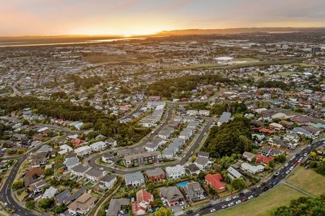 Photo of property in 38 Matairangi Avenue, Totara Heights, Auckland, 2105