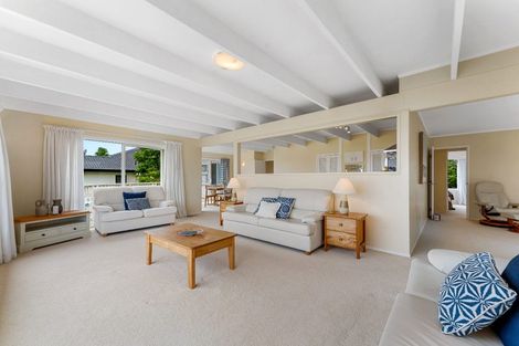 Photo of property in 14 Clyside Avenue, Half Moon Bay, Auckland, 2012