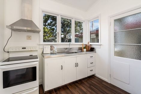 Photo of property in 10 Loyalty Street, Forbury, Dunedin, 9012