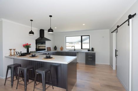 Photo of property in 7 Kereru Street, Marton, 4710