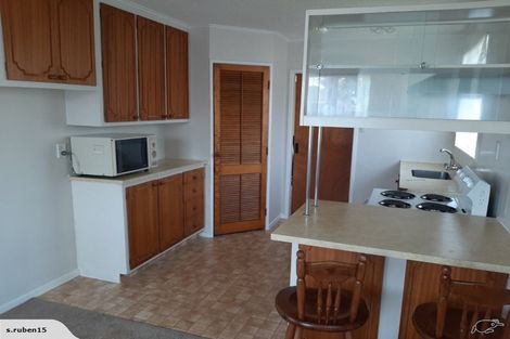 Photo of property in 16 Forest Hill Road, Henderson, Auckland, 0612