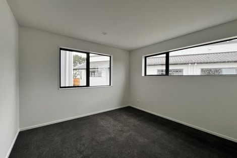 Photo of property in 105a Bond Crescent, Forrest Hill, Auckland, 0620