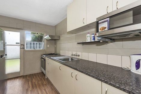 Photo of property in 2/46 May Street, Hamilton East, Hamilton, 3216