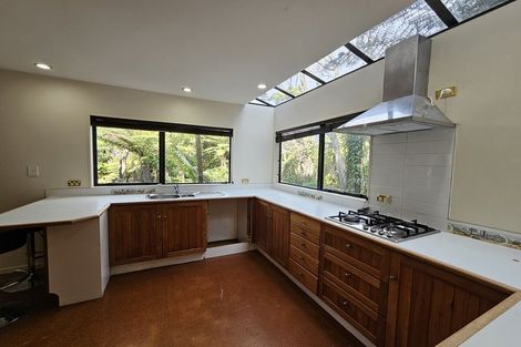 Photo of property in 50 Sunnyhaven Avenue, Beach Haven, Auckland, 0626