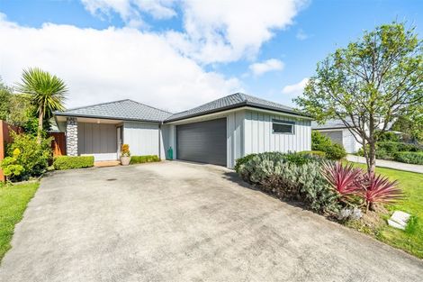 Photo of property in 85 Farmer Crescent, Taita, Lower Hutt, 5011
